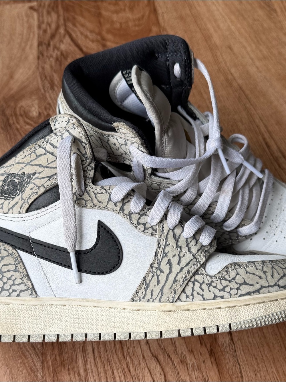Jordan Sneakers White Black Elephant-Print Accents